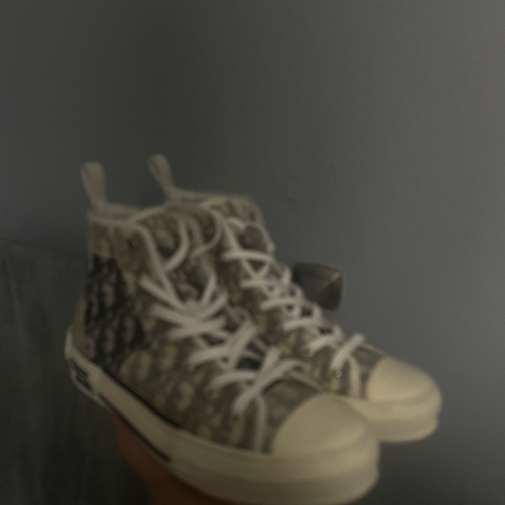 Dior Men size 11 *authentic”